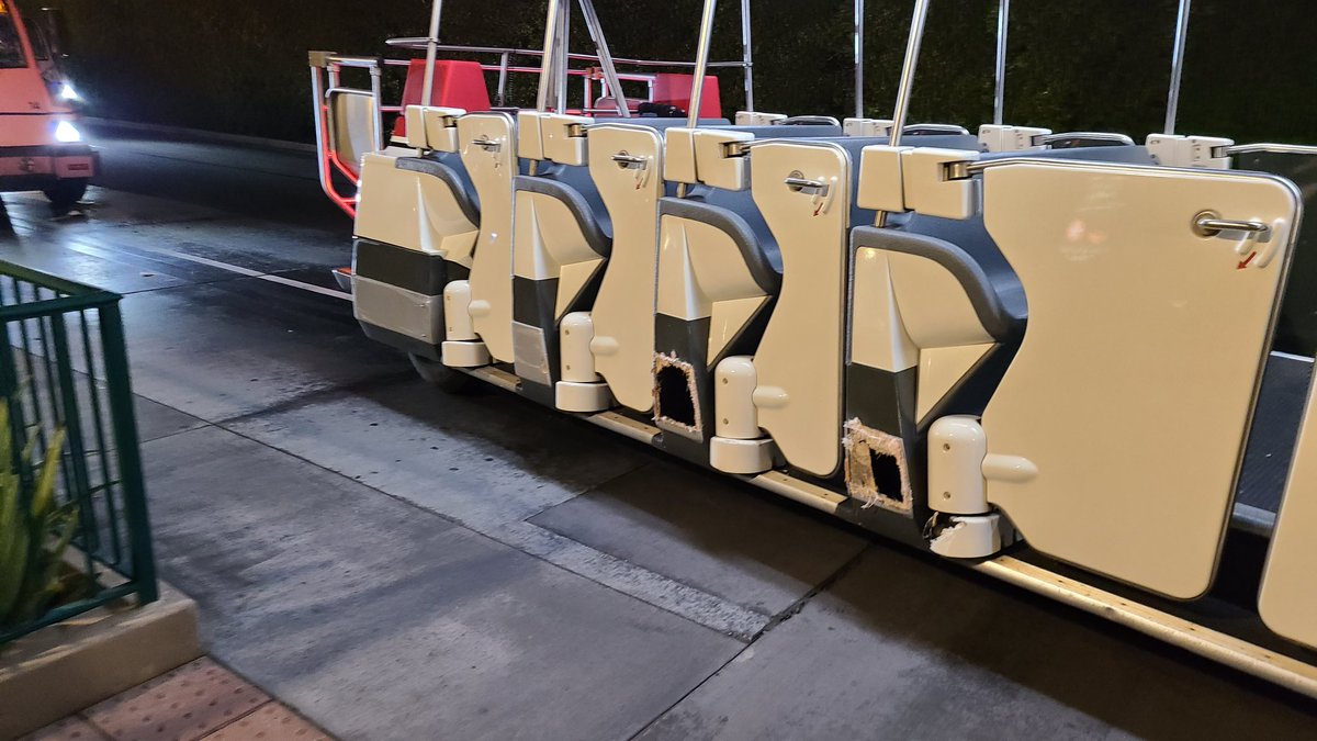 Tram Incident TravelJack at Disneyland Resort
