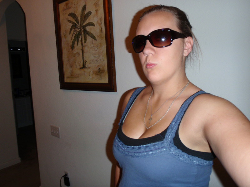 323556497_tB8bv-L.jpg