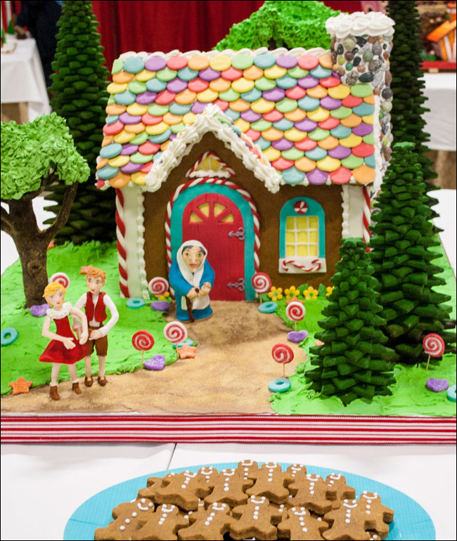 Hansel-and-Gretel-Gingerbread-House-1.jpg