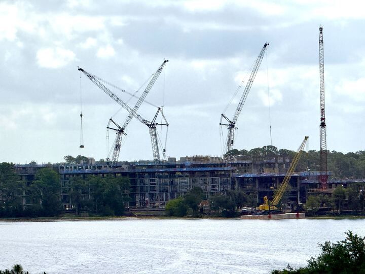 2025-wdw-Disney-Lakshore-Lodge-Construction.jpg