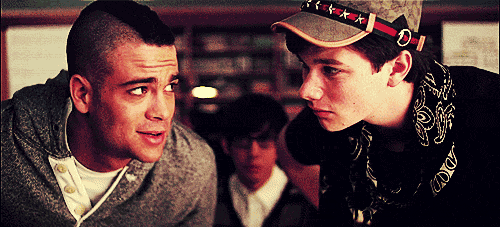 tumblr_lmy5sacoDE1qee7fro1_500.gif
