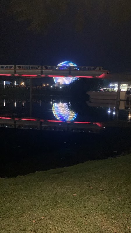51722579577_27687f9436_c.jpg