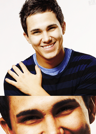 tumblr_lqcpr11Xj11qj6fyro1_400.gif