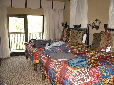 akroom1a.jpg