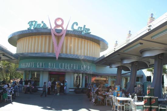 flo-s-v8-cafe.jpg