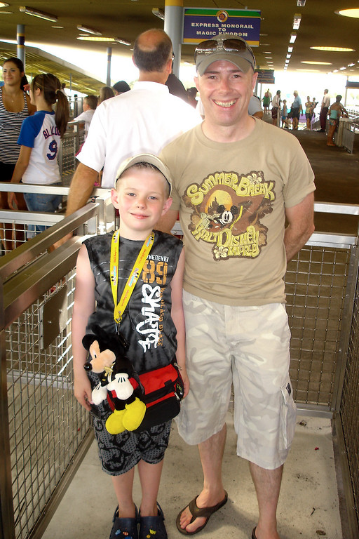 339080987_TMTw8-XL.jpg