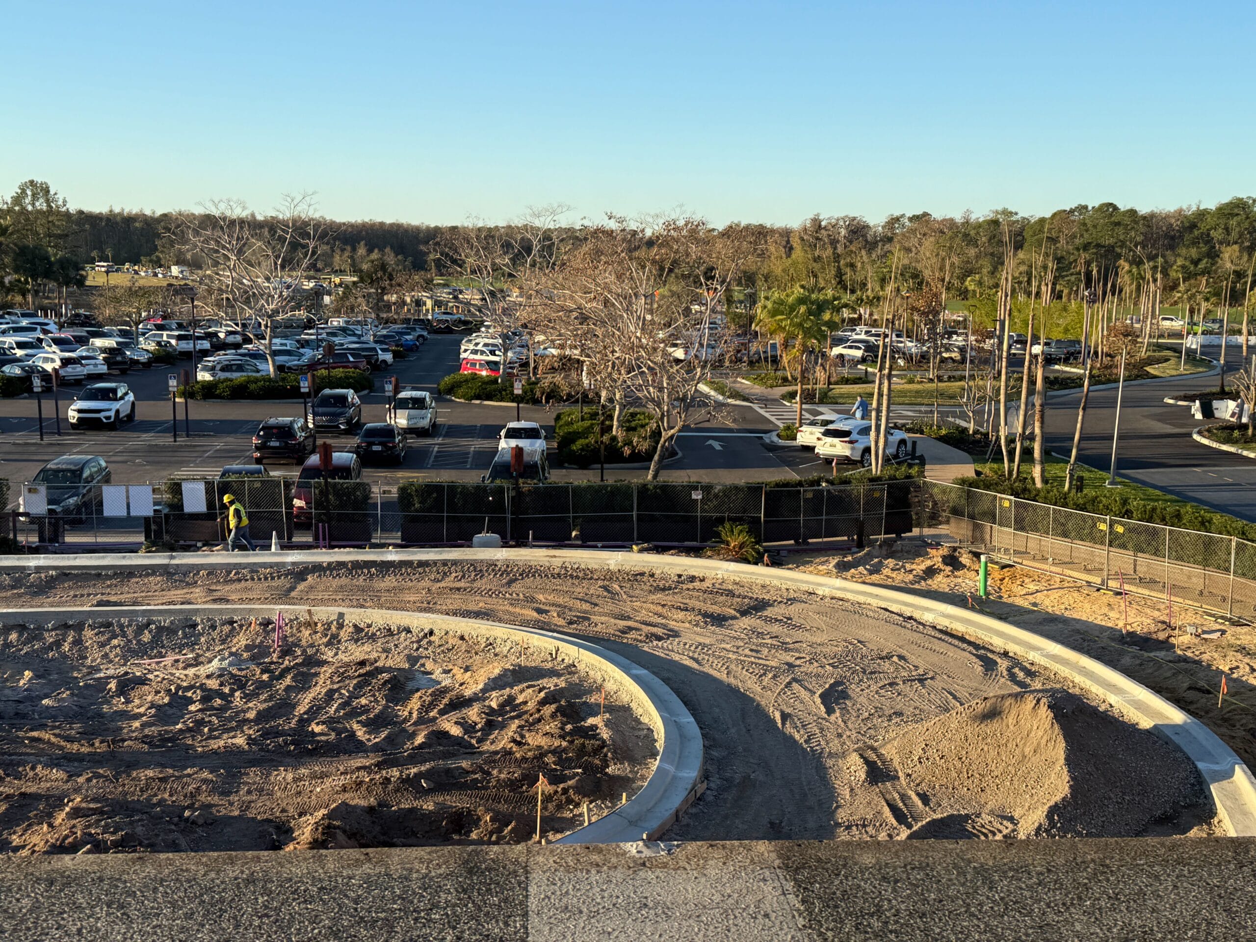 Bus Turnaround at Disney’s Polynesian Village Resort Bus Turnaround at Disney’s Polynesian Village Resort