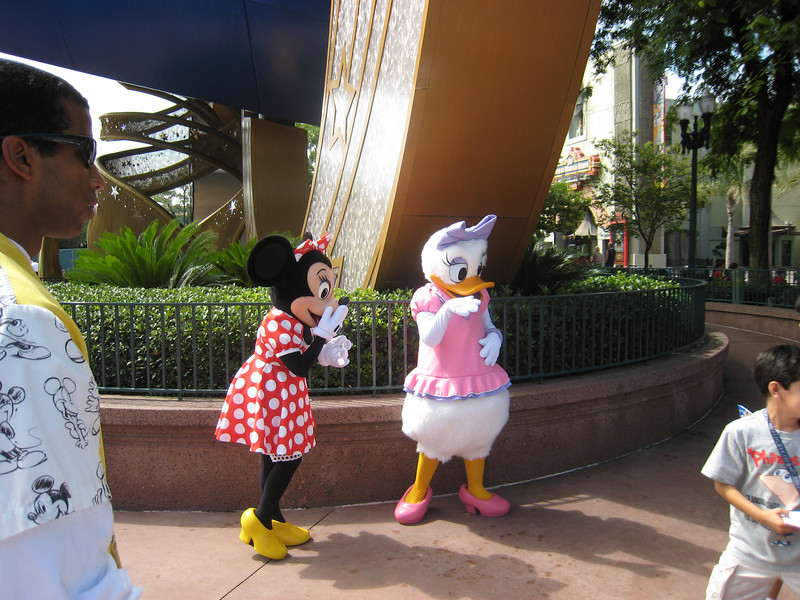 322972313_v4EX2-L.jpg