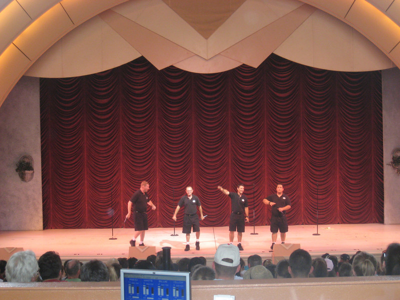 323006068_SU84J-L.jpg