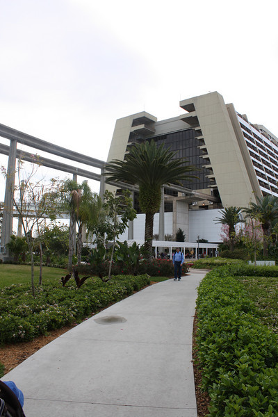 1215312929_T4vT3-L.jpg