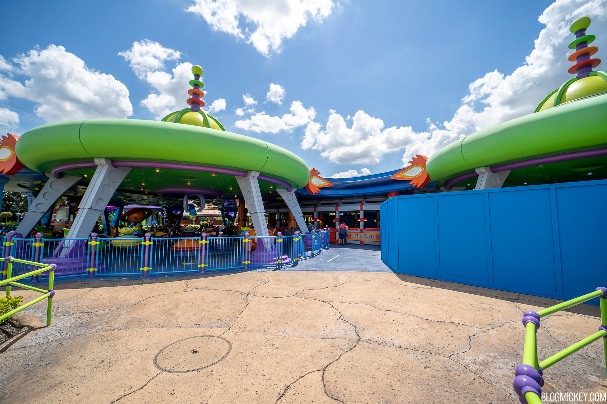 alien-swirling-saucers-refurbishment-2.jpg