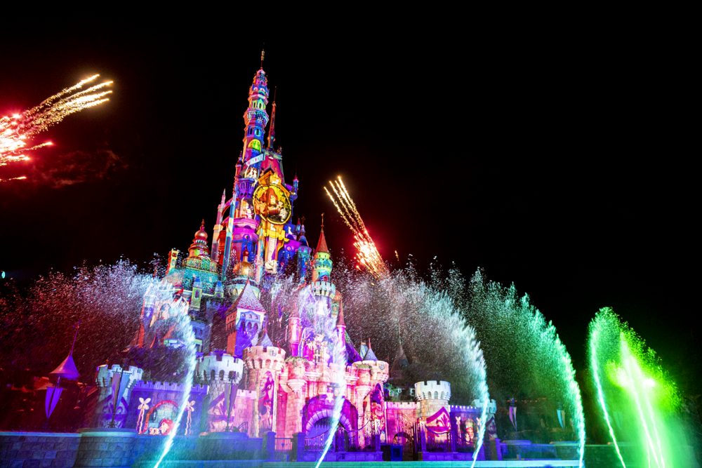 Momentous at Hong Kong Disneyland