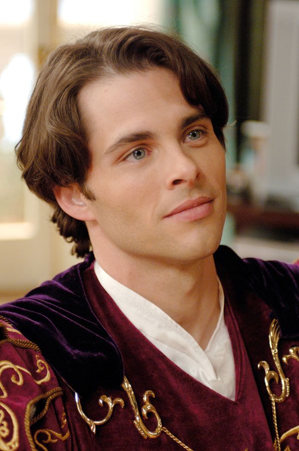 enchanted_movie_image_james_marsden__2_.jpg