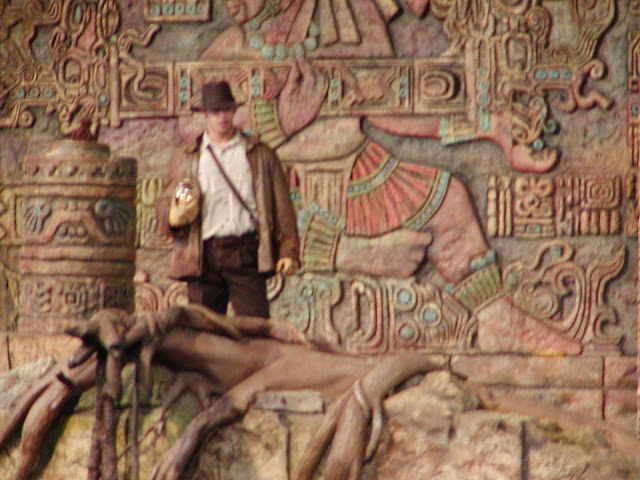 mgm053.JPG