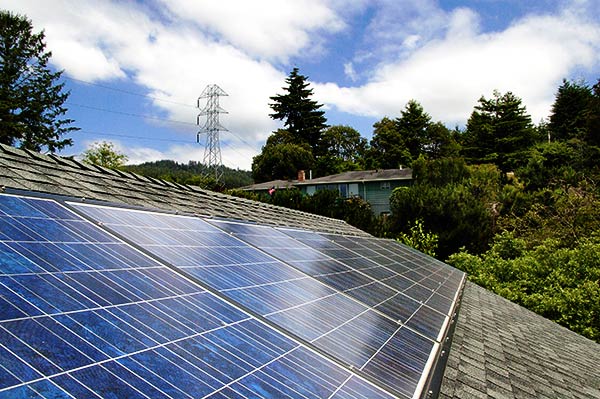 solar-panels-horiz-0326.jpg