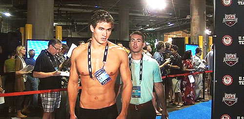 tumblr_m841o42pVQ1qhyceeo1_r2_500.gif