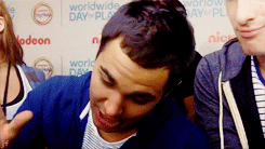 tumblr_ls7d5qTuAO1qa4llno1_250.gif