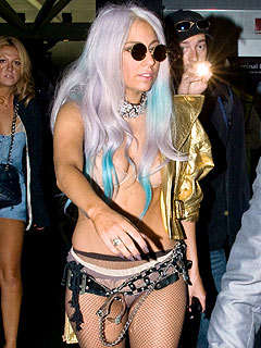 lady-gaga-4-240.jpg