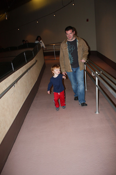 1212055048_QvBiD-L.jpg