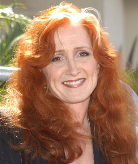 d7de9934d7a6dc3b_Bonnie-Raitt-now.jpg