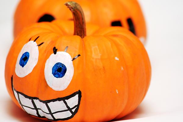 pumpkin-decorating-painted.jpg
