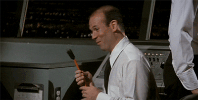 XUgOyLcF24rpC.gif