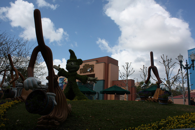 1213103428_rrTBR-L.jpg