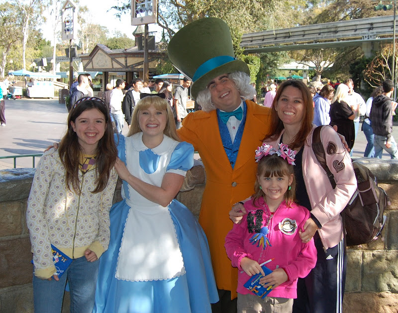 alice%20girls.jpg