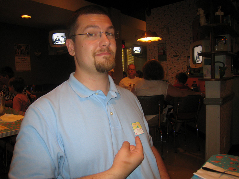 322898836_pwbTs-L.jpg