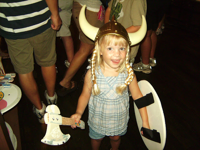 wdw%20LRV%20viking.jpg