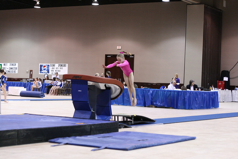 256372572_4Qghs-L.jpg