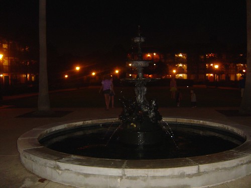 157767802_367b61203d.jpg