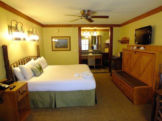 disney-s-port-orleans.jpg