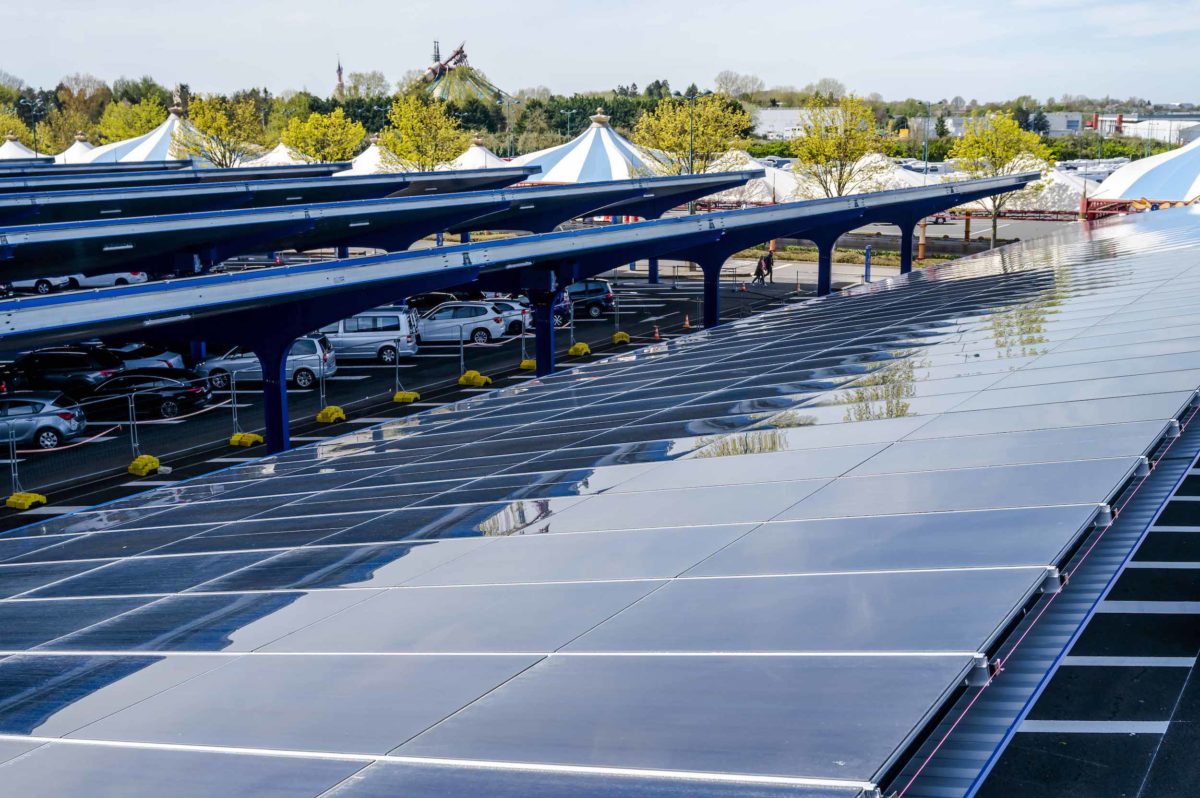 Disneyland-Paris-solar-plant-2-1200x798.jpeg