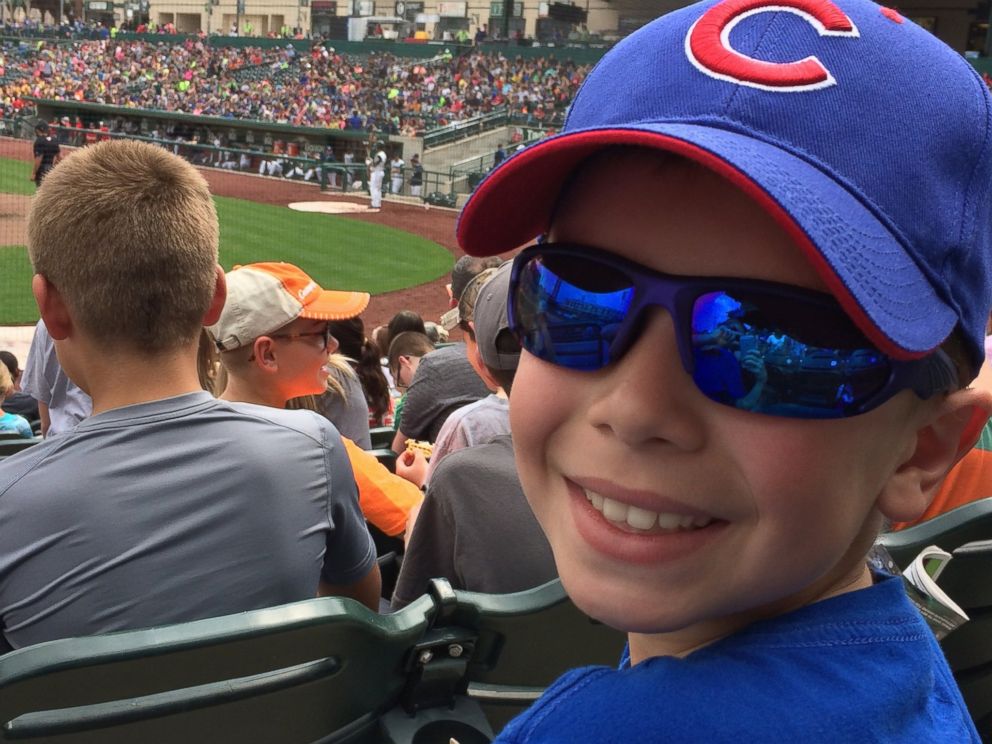 ht-kyler-cubs-game-ps-170419_4x3_992.jpg