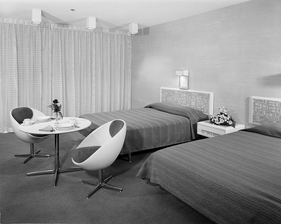 contemporary_1972.jpg