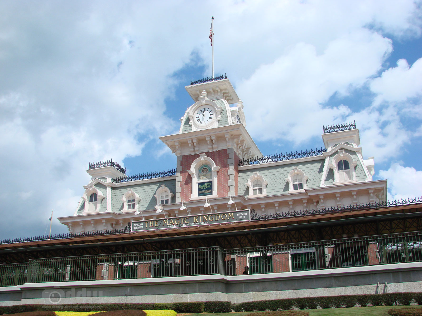 main-street-usa-train-station.jpg