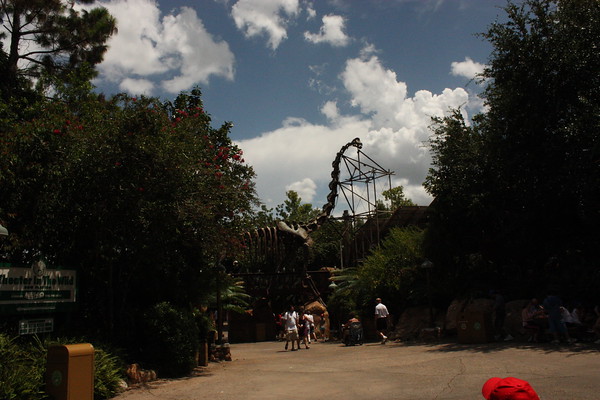 600787870_639TJ-M.jpg