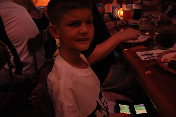 534075244_nABHx-M.jpg