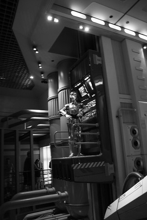 547852752_XM4d3-M.jpg