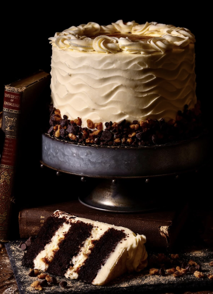 2024-gideons-bakehouse-wdw-ds-disney-springs-maple-caramel-chocolate-cake-436x600.png