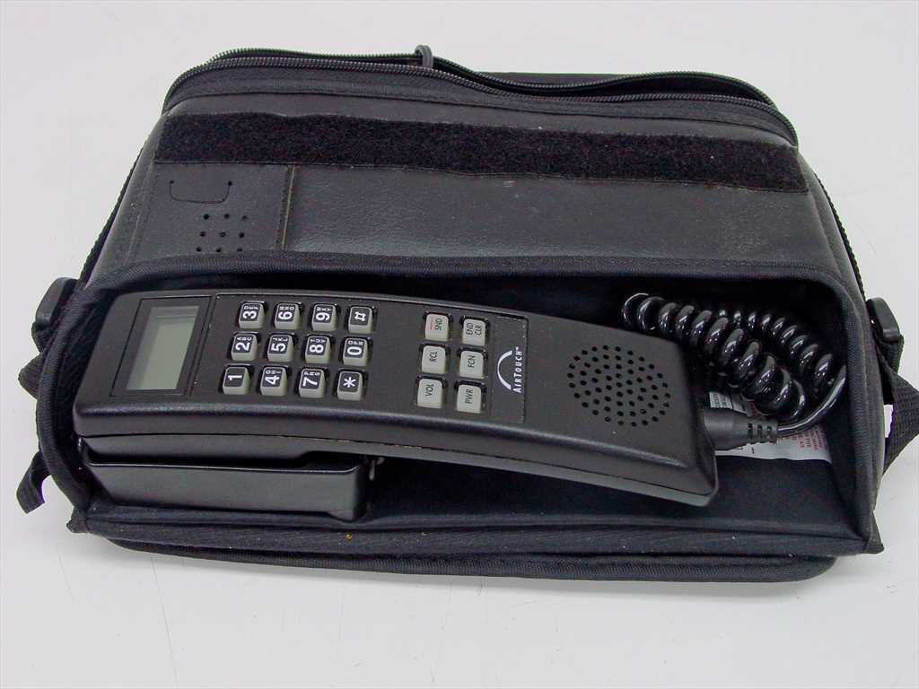 motorola-bag-phone.jpg