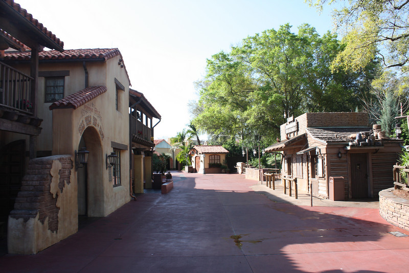 1220239418_ZB592-L.jpg