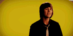 tumblr_loh4f49UnK1qjs8vqo2_250.gif