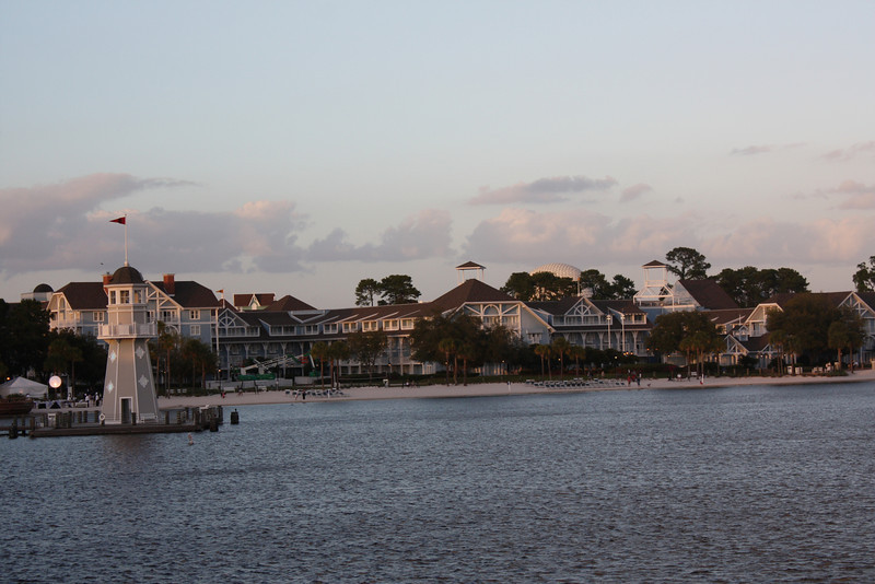 1211990067_VHR5F-L.jpg