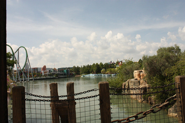 600831758_XB2bB-M.jpg