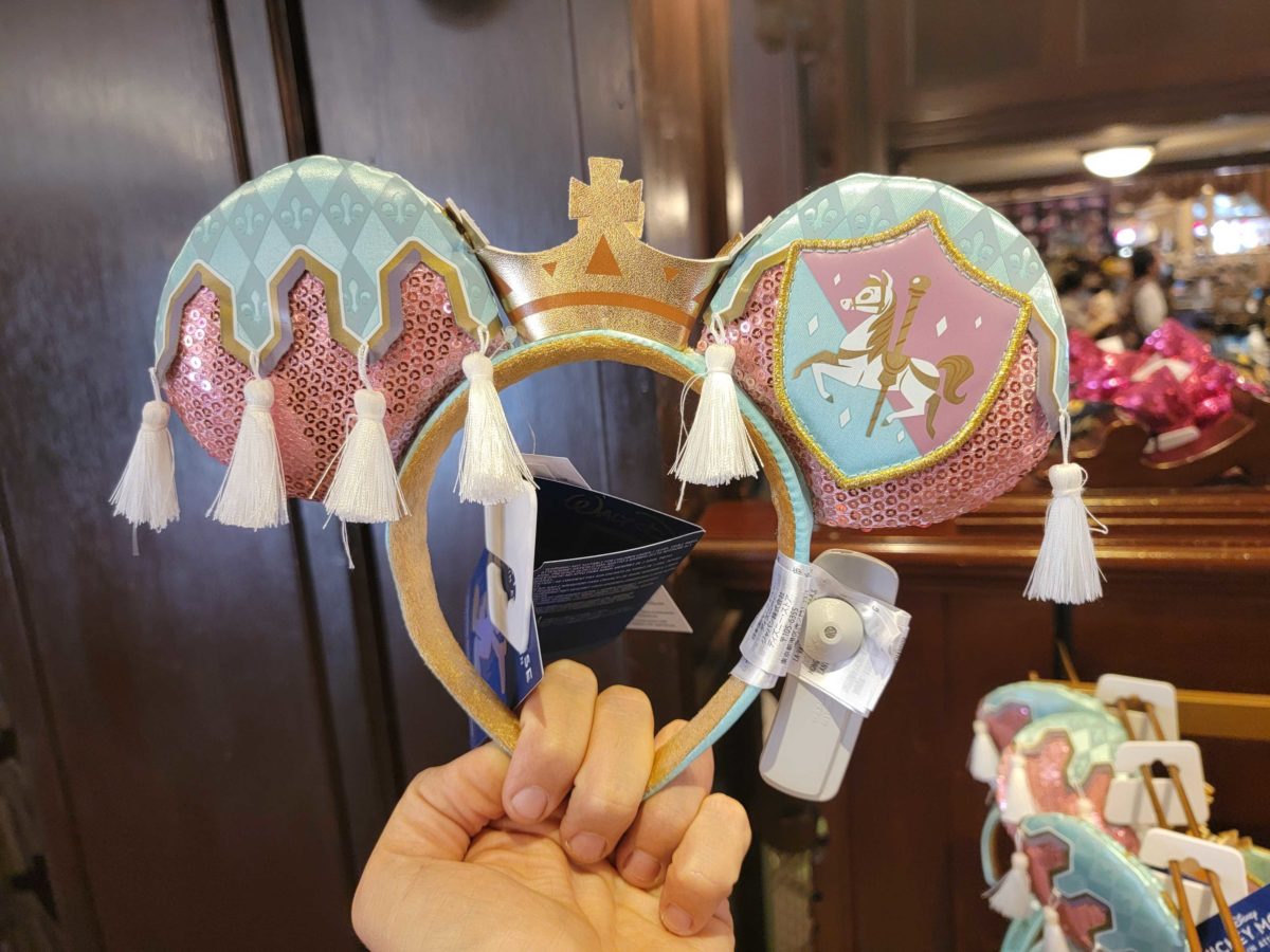 regal carrousel ear headband dl 120420