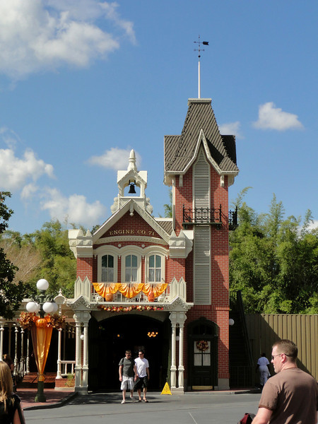 1255926137_qS62Fq4-L.jpg