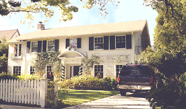 FatherOfTheBrideHouse.JPG