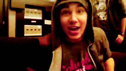 tumblr_lxp6j5Nw8s1r1u1kvo1_500.gif